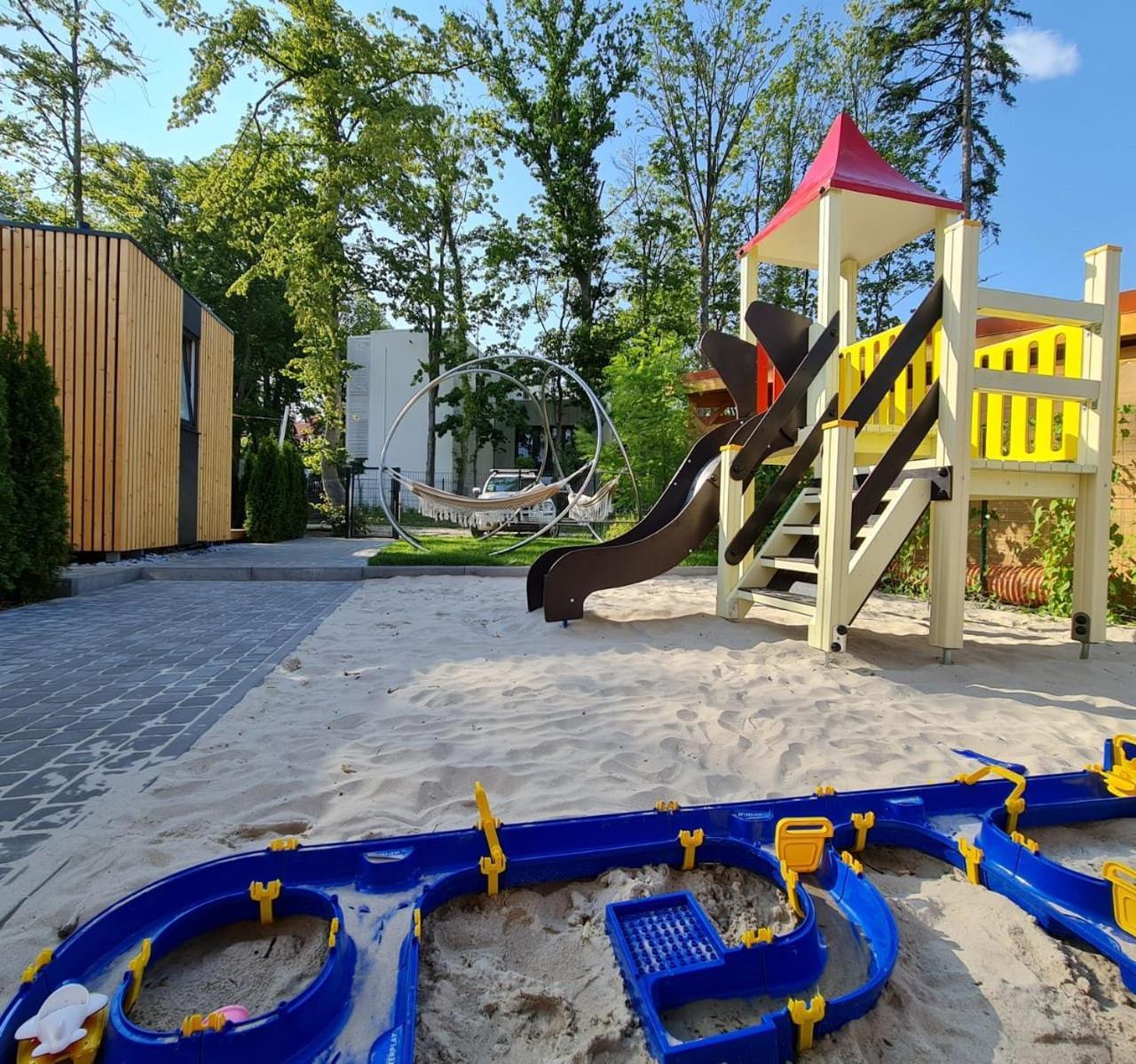 Domki Pod Zaglami Rewal Bagian luar foto